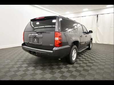 2010 Chevrolet Suburban, $6845. Photo 8