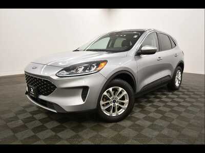 2021 Ford Escape, $14349. Photo 2
