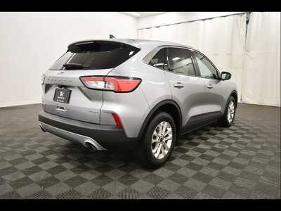 2021 Ford Escape, $14349. Photo 8