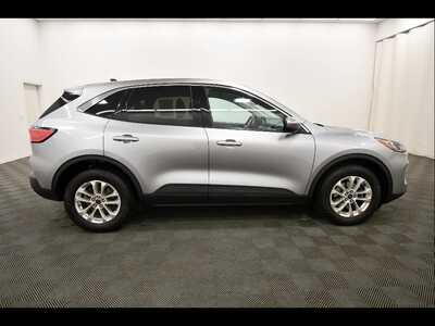 2021 Ford Escape, $14349. Photo 9