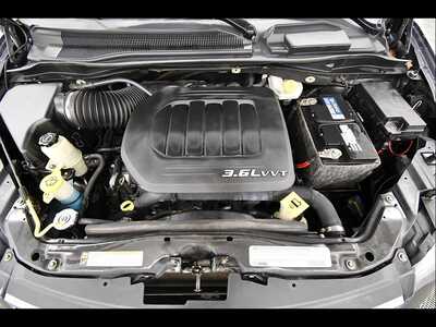 2012 Chrysler Town & Country, $7349. Photo 12