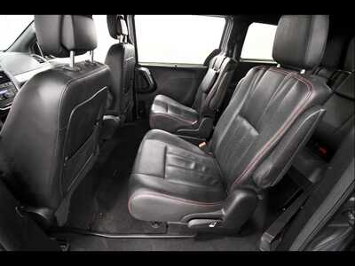 2019 Dodge Caravan, Grand, $12349. Photo 11