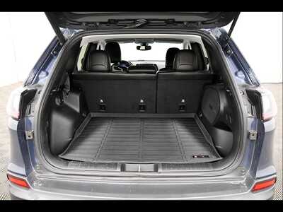 2019 Jeep Cherokee, $18300. Photo 6