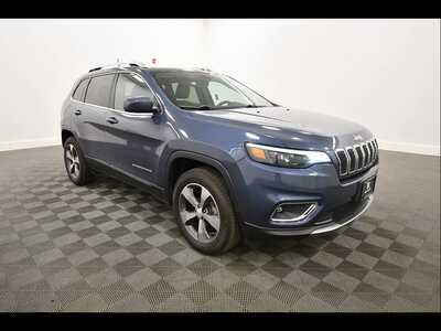 2019 Jeep Cherokee, $18300. Photo 9