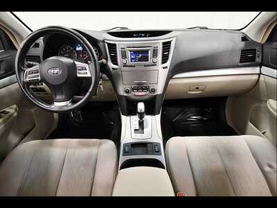 2014 Subaru Outback, $6115. Photo 3
