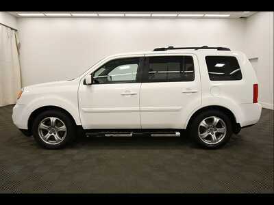 2014 Honda Pilot, $8245. Photo 4
