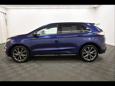 2016 Ford Edge, $12845. Photo 4