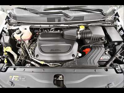 2024 Chrysler Voyager, $22349. Photo 12