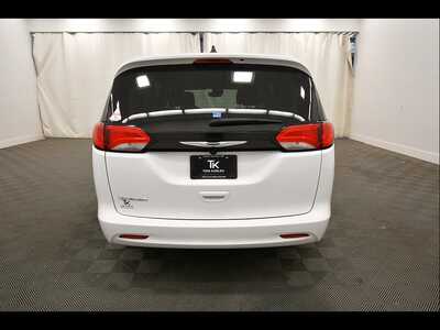 2024 Chrysler Voyager, $22349. Photo 6