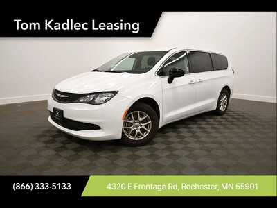 2024 Chrysler Voyager, $22349. Photo 1