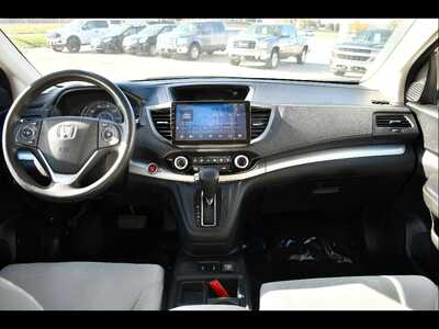 2016 Honda CR-V, $7845. Photo 3