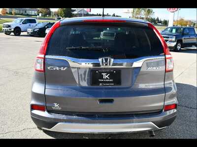 2016 Honda CR-V, $7845. Photo 6