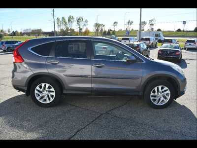 2016 Honda CR-V, $7845. Photo 9