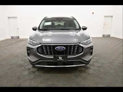 2024 Ford Escape, $23345. Photo 11
