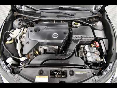 2013 Nissan Altima, $5849. Photo 11
