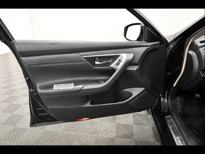2013 Nissan Altima, $5849. Photo 12
