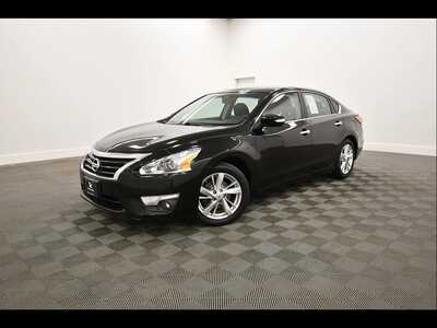 2013 Nissan Altima, $5849. Photo 2