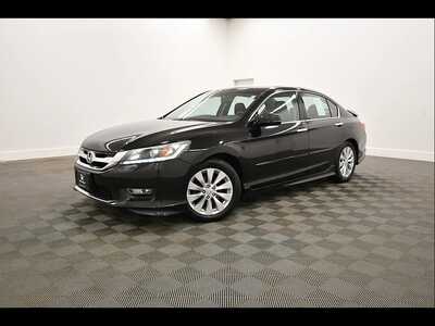 2013 Honda Accord, $6345. Photo 2