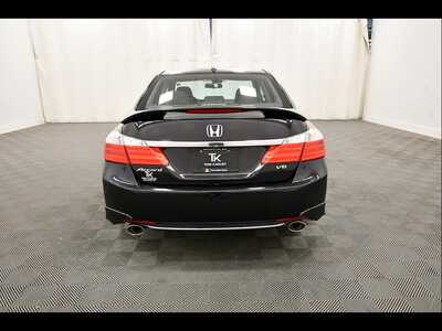 2013 Honda Accord, $6345. Photo 6