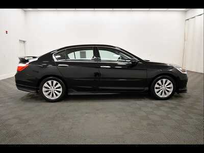 2013 Honda Accord, $6345. Photo 9