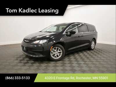 2024 Chrysler Voyager, $21149. Photo 1