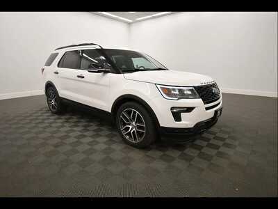 2018 Ford Explorer, $16645. Photo 10
