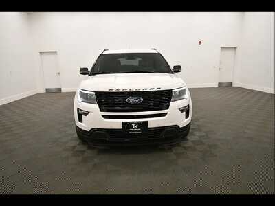 2018 Ford Explorer, $16645. Photo 11