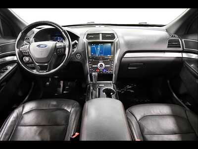 2018 Ford Explorer, $16645. Photo 3