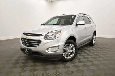 2017 Chevrolet Equinox, $10349. Photo 2