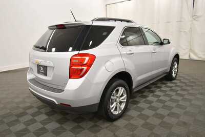 2017 Chevrolet Equinox, $10349. Photo 5