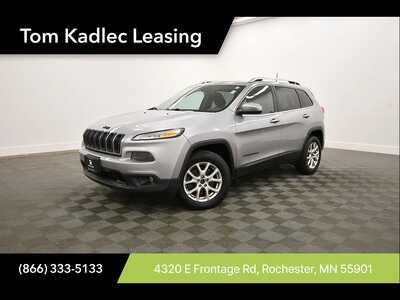 2017 Jeep Cherokee, $9849. Photo 1