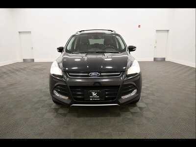 2015 Ford Escape, $9349. Photo 11