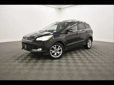 2015 Ford Escape, $9349. Photo 2