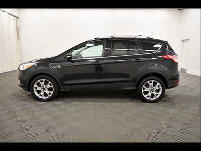2015 Ford Escape, $9349. Photo 4