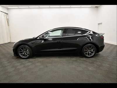 2019 Tesla Model 3, $18349. Photo 4