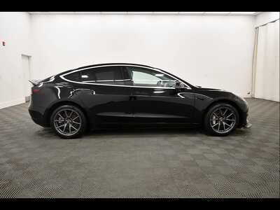 2019 Tesla Model 3, $18349. Photo 9