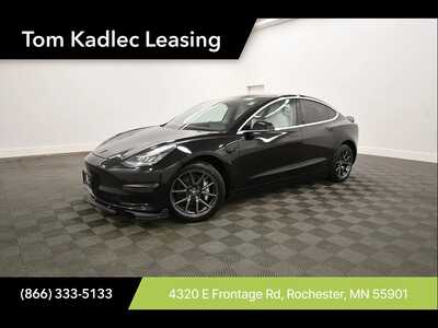 2019 Tesla Model 3, $18349. Photo 1