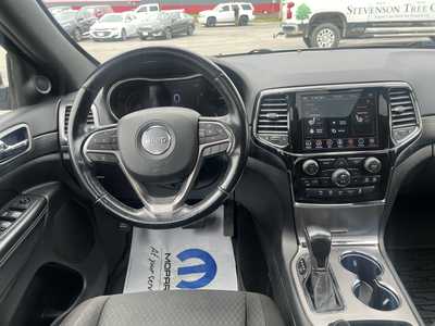 2021 Jeep Grand Cherokee, $25975. Photo 8