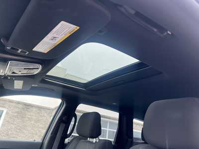 2021 Jeep Grand Cherokee, $25975. Photo 9