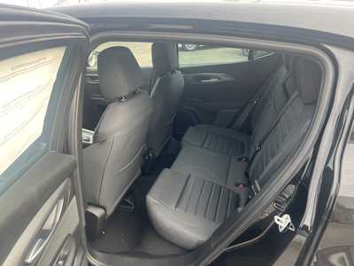 2025 Dodge Hornet, $30838. Photo 7
