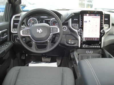 2025 RAM 2500 Crew Cab, $67936. Photo 9
