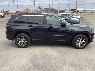 2024 Jeep Grand Cherokee, $38975. Photo 5