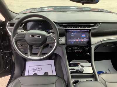 2024 Jeep Grand Cherokee, $38975. Photo 10