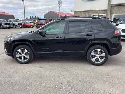 2022 Jeep Cherokee, $26575. Photo 2
