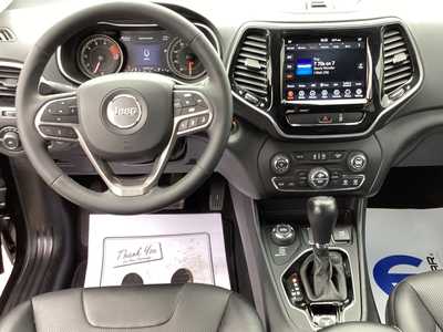 2022 Jeep Cherokee, $26575. Photo 10