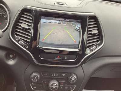 2022 Jeep Cherokee, $26575. Photo 11