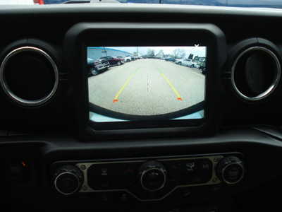 2018 Jeep Wrangler Unlimited, $18975. Photo 10