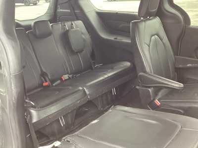2022 Chrysler Pacifica, $32975. Photo 9