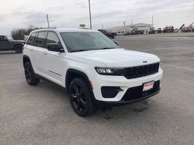 2022 Jeep Grand Cherokee, $29975. Photo 6