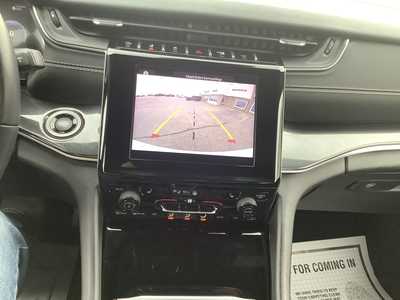 2022 Jeep Grand Cherokee, $29975. Photo 11